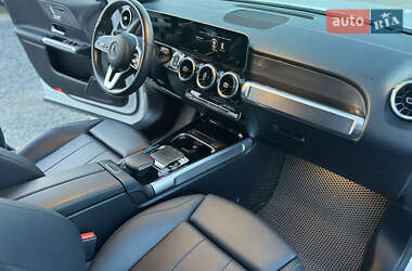 Внедорожник / Кроссовер Mercedes-Benz GLB-Class 2020 в 