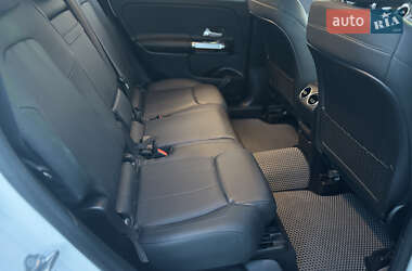 Внедорожник / Кроссовер Mercedes-Benz GLB-Class 2020 в 