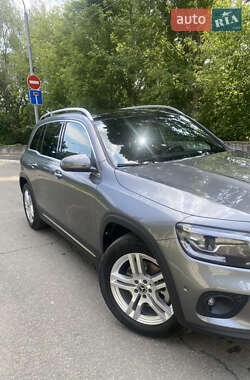 Внедорожник / Кроссовер Mercedes-Benz GLB-Class 2021 в 