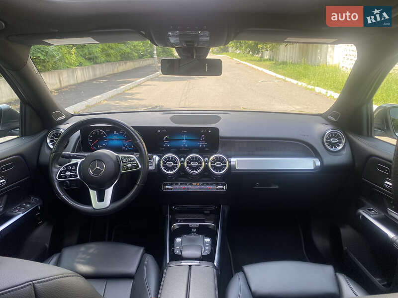 Позашляховик / Кросовер Mercedes-Benz GLB-Class 2021 в Києві
