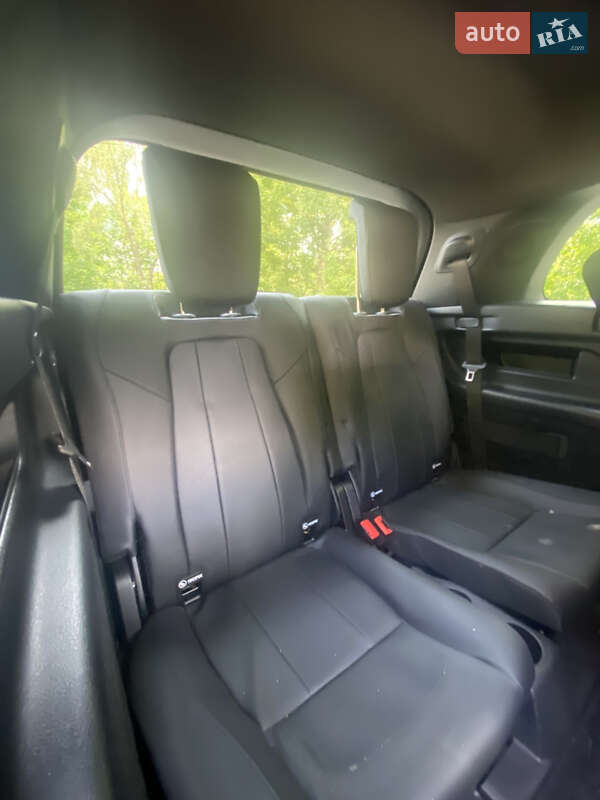 Позашляховик / Кросовер Mercedes-Benz GLB-Class 2021 в Києві