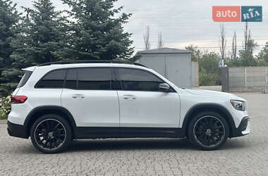 Внедорожник / Кроссовер Mercedes-Benz GLB-Class 2021 в 