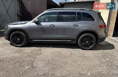 Внедорожник / Кроссовер Mercedes-Benz GLB-Class 2022 в 