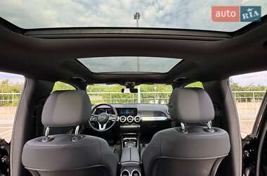 Внедорожник / Кроссовер Mercedes-Benz GLB-Class 2022 в 