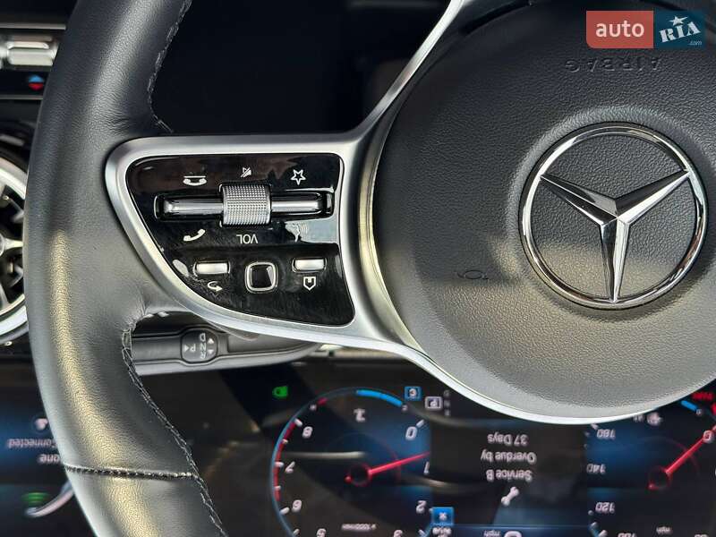 Внедорожник / Кроссовер Mercedes-Benz GLB-Class 2022 в Киеве
