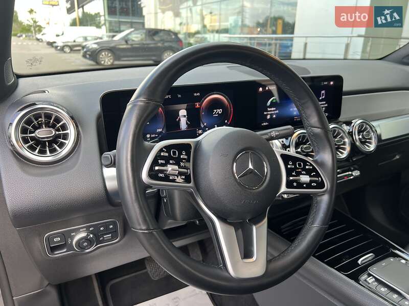 Внедорожник / Кроссовер Mercedes-Benz GLB-Class 2021 в Киеве