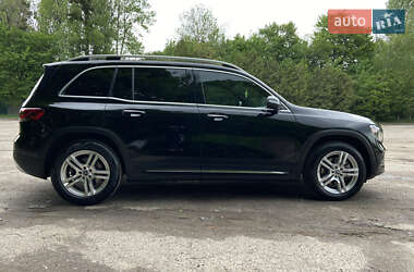 Внедорожник / Кроссовер Mercedes-Benz GLB-Class 2021 в 