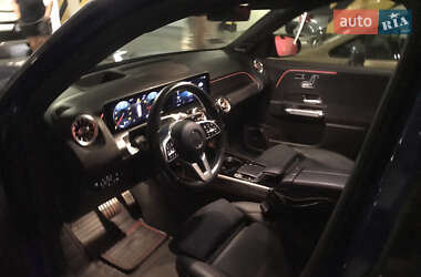 Внедорожник / Кроссовер Mercedes-Benz GLB-Class 2020 в 
