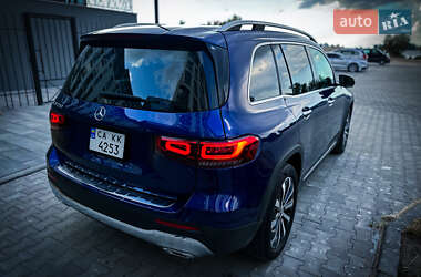 Внедорожник / Кроссовер Mercedes-Benz GLB-Class 2021 в 