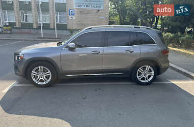 Внедорожник / Кроссовер Mercedes-Benz GLB-Class 2019 в 