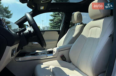 Внедорожник / Кроссовер Mercedes-Benz GLB-Class 2020 в 