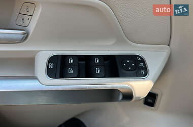 Внедорожник / Кроссовер Mercedes-Benz GLB-Class 2020 в 