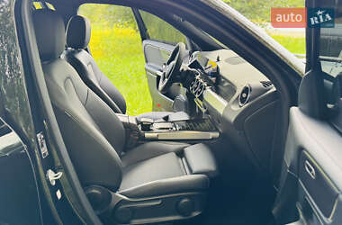 Внедорожник / Кроссовер Mercedes-Benz GLB-Class 2020 в 