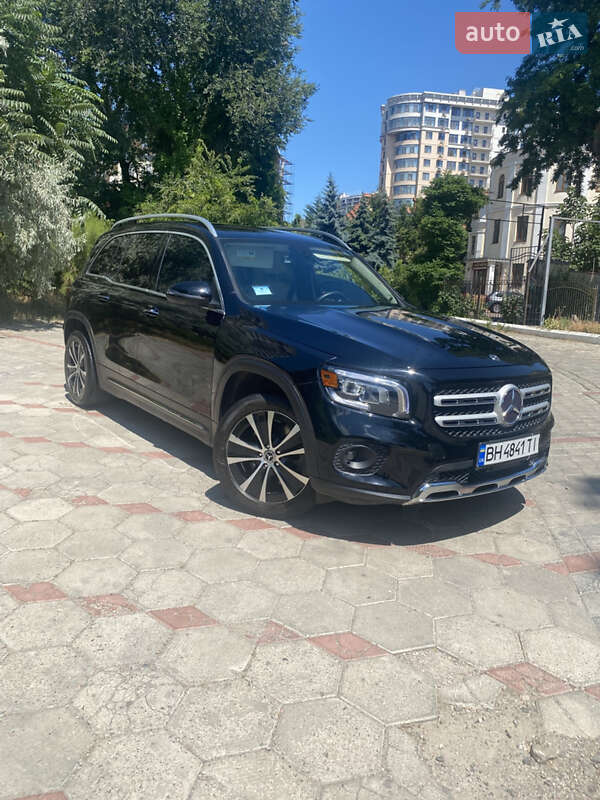 Mercedes-Benz GLB-Class 2019