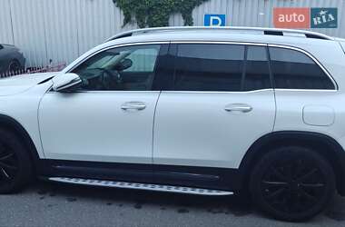 Внедорожник / Кроссовер Mercedes-Benz GLB-Class 2020 в Киеве