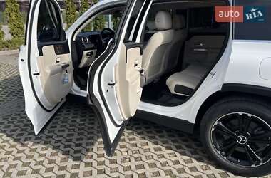 Позашляховик / Кросовер Mercedes-Benz GLB-Class 2020 в 