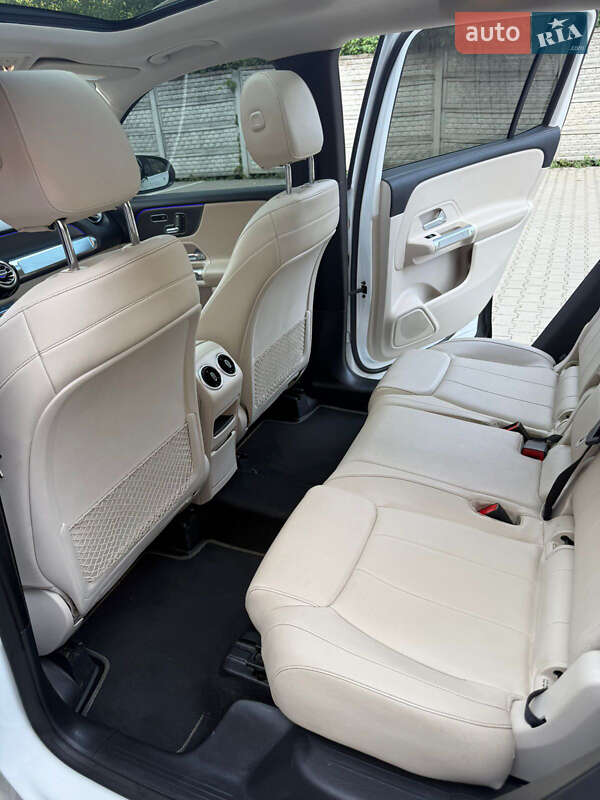 Внедорожник / Кроссовер Mercedes-Benz GLB-Class 2020 в Ужгороде фото 9 Внедорожник / Кроссовер Mercedes-Benz GLB-Class 2020 в Ужгороде