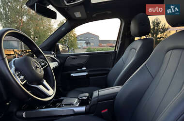 Внедорожник / Кроссовер Mercedes-Benz GLB-Class 2022 в 