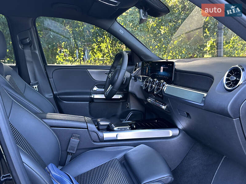 Позашляховик / Кросовер Mercedes-Benz GLB-Class 2020 в Києві