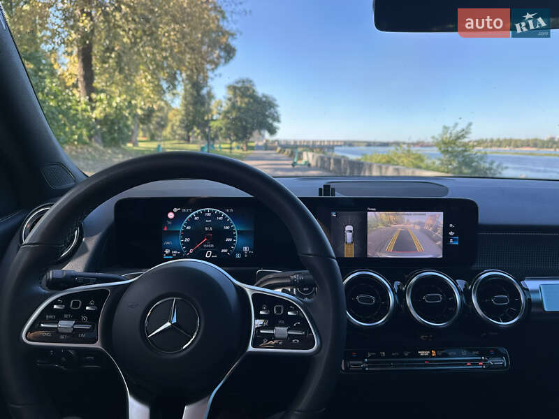Позашляховик / Кросовер Mercedes-Benz GLB-Class 2020 в Києві