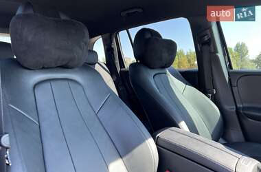 Внедорожник / Кроссовер Mercedes-Benz GLB-Class 2021 в 