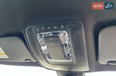 Внедорожник / Кроссовер Mercedes-Benz GLB-Class 2021 в 