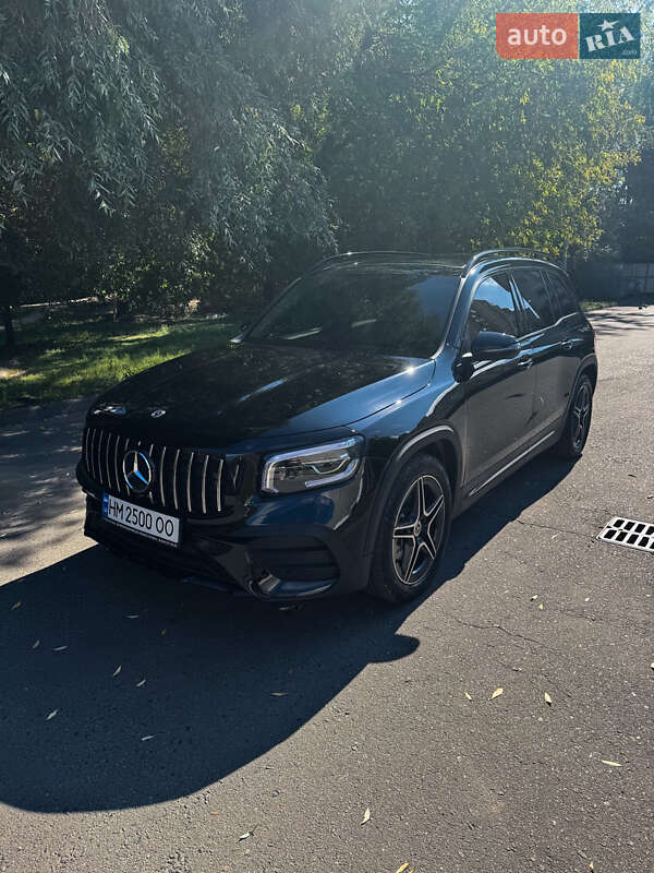 Внедорожник / Кроссовер Mercedes-Benz GLB-Class 2020 в Киеве