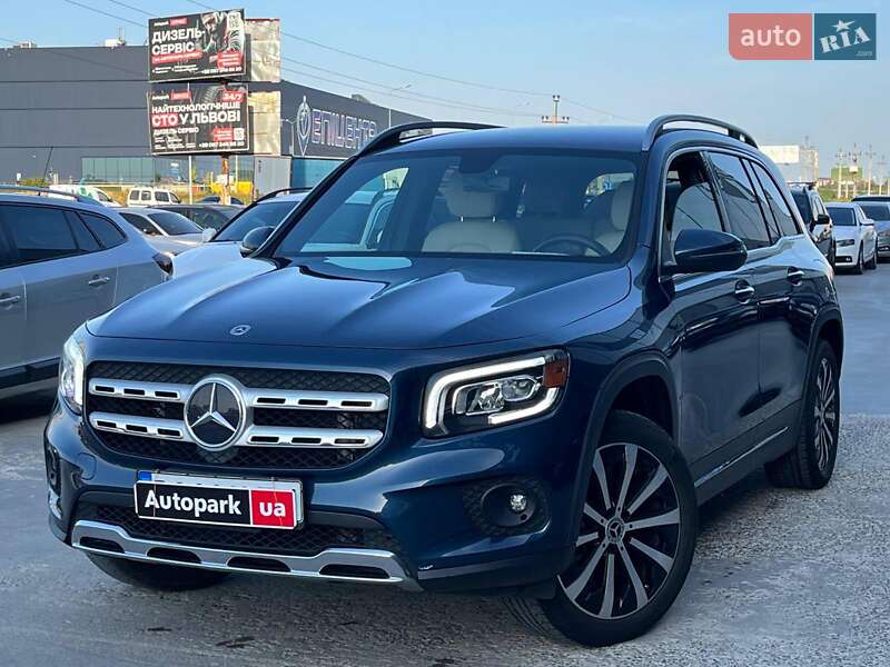Mercedes-Benz GLB-Class 2021