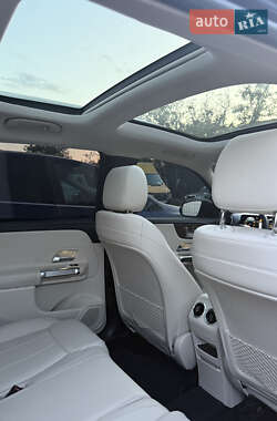 Внедорожник / Кроссовер Mercedes-Benz GLB-Class 2020 в 