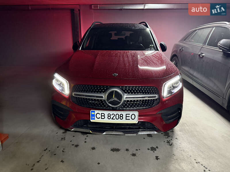 Внедорожник / Кроссовер Mercedes-Benz GLB-Class 2020 в 