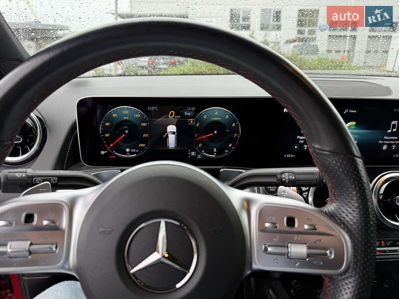 Внедорожник / Кроссовер Mercedes-Benz GLB-Class 2020 в Ивано-Франковске