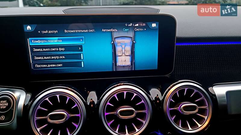 Внедорожник / Кроссовер Mercedes-Benz GLB-Class 2019 в Киеве