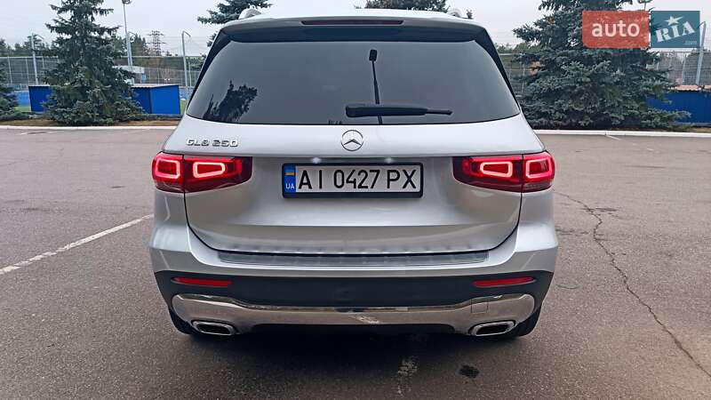 Внедорожник / Кроссовер Mercedes-Benz GLB-Class 2019 в Киеве