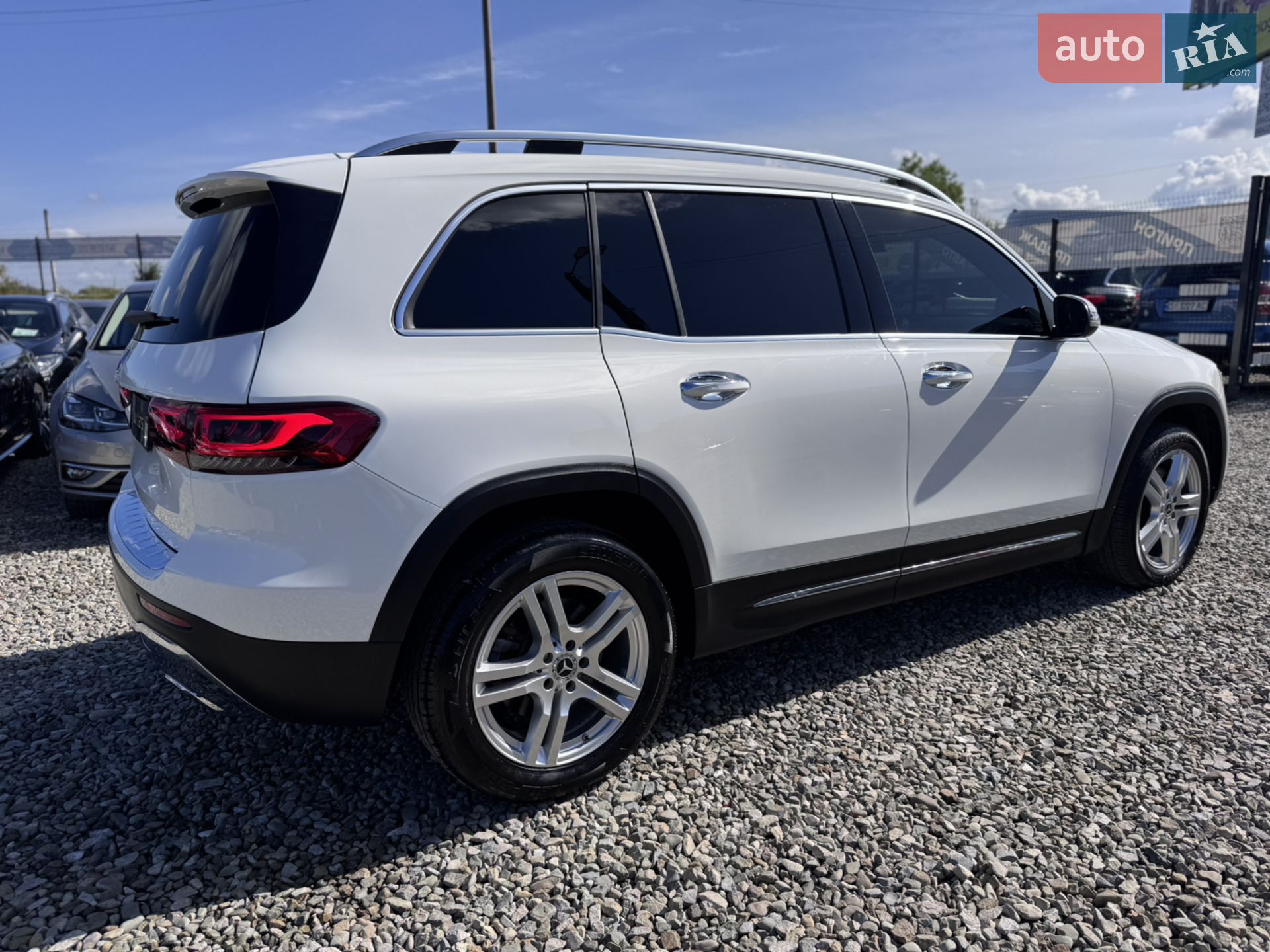 2021 Mercedes-Benz GLB - мініатюра 19