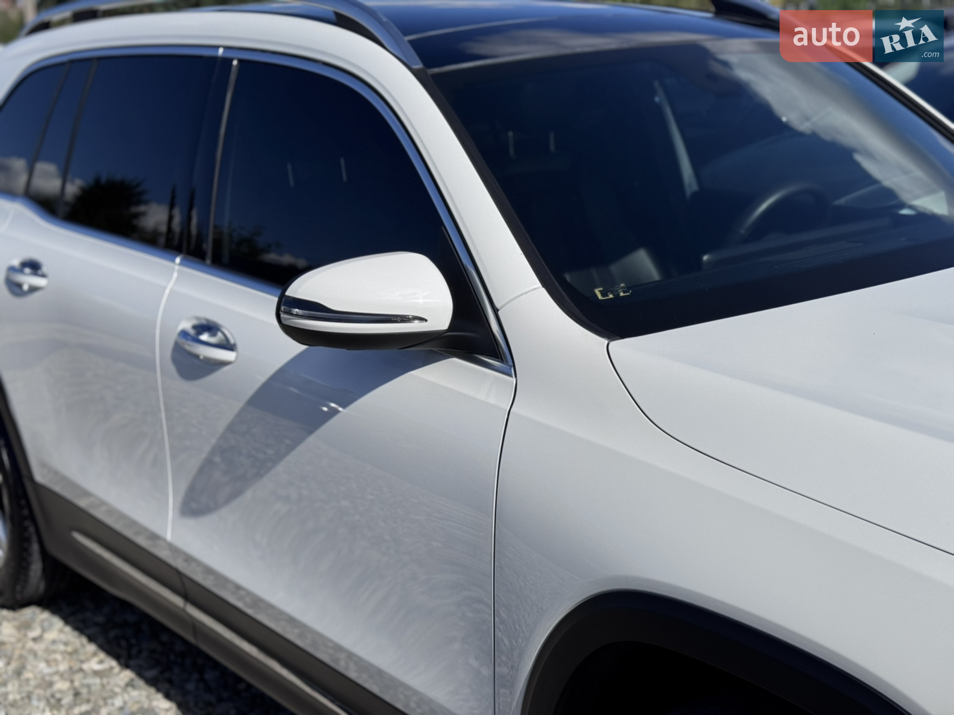 2021 Mercedes-Benz GLB - мініатюра 24