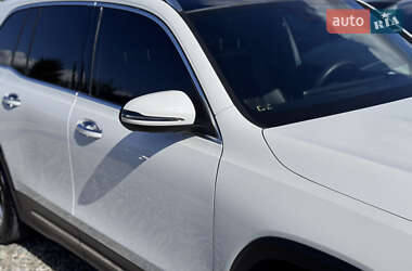 Позашляховик / Кросовер Mercedes-Benz GLB-Class 2021 в 
