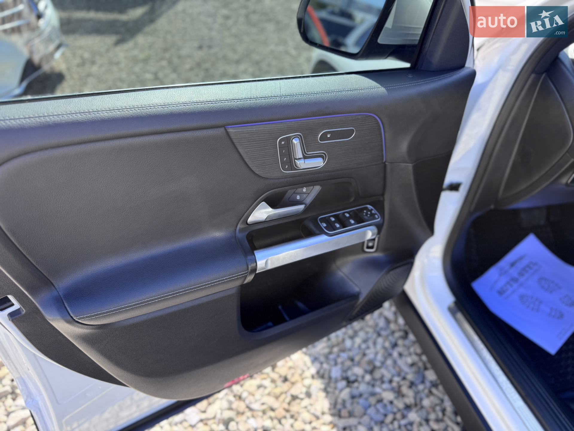 2021 Mercedes-Benz GLB - мініатюра 28