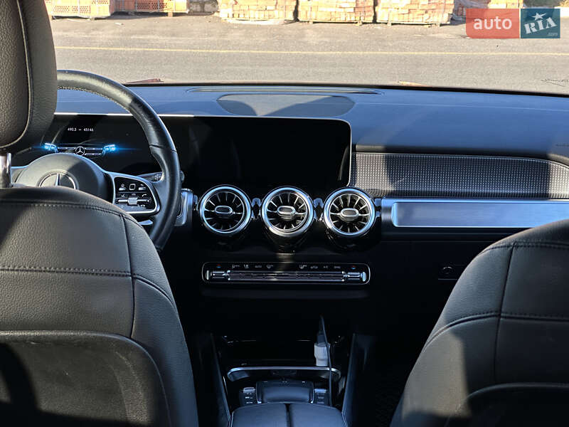 Внедорожник / Кроссовер Mercedes-Benz GLB-Class 2021 в Черкассах