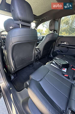 Позашляховик / Кросовер Mercedes-Benz GLB-Class 2022 в 