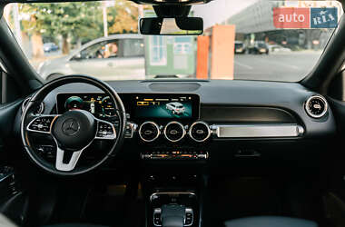 Внедорожник / Кроссовер Mercedes-Benz GLB-Class 2020 в 