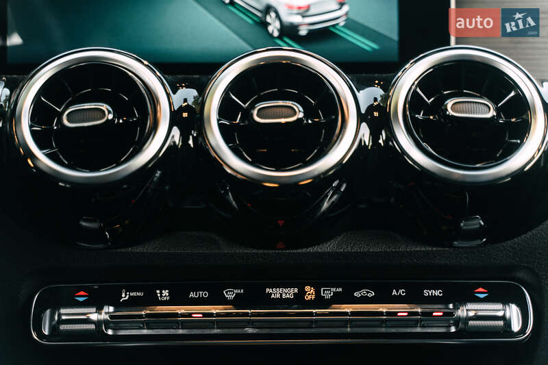 Внедорожник / Кроссовер Mercedes-Benz GLB-Class 2020 в Одессе