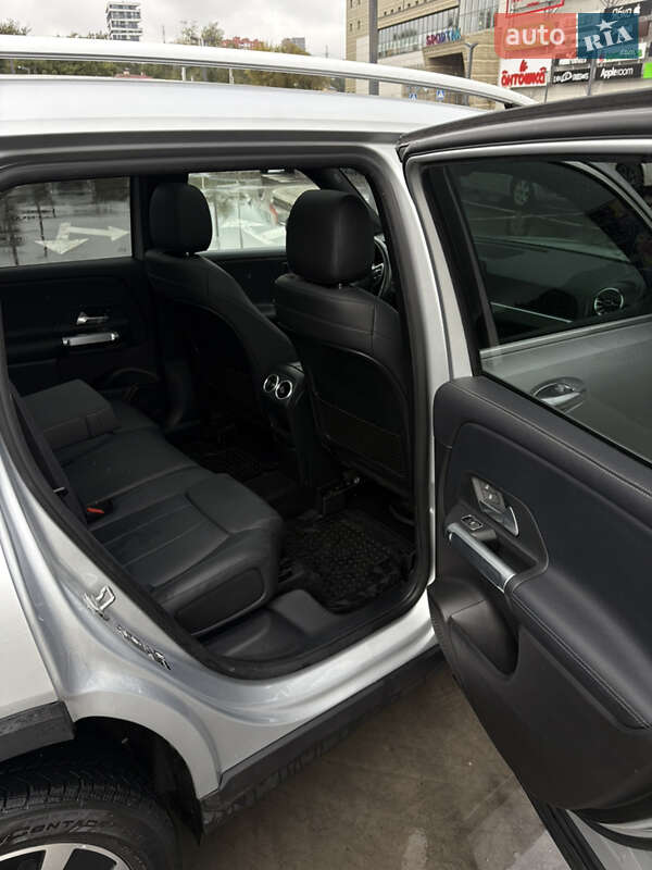 Внедорожник / Кроссовер Mercedes-Benz GLB-Class 2020 в Львове