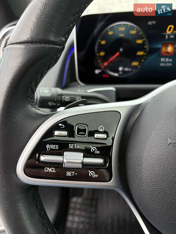 Внедорожник / Кроссовер Mercedes-Benz GLB-Class 2020 в Львове