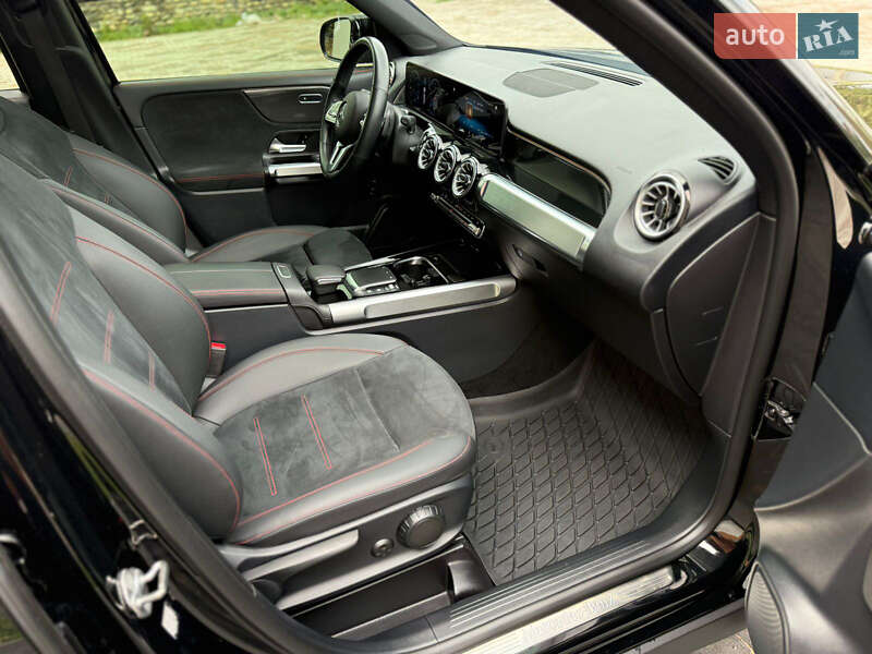 Внедорожник / Кроссовер Mercedes-Benz GLB-Class 2022 в Луцке