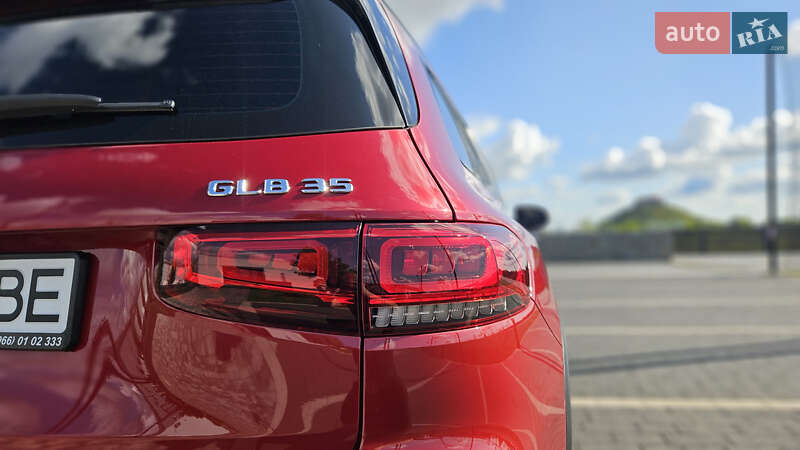 Позашляховик / Кросовер Mercedes-Benz GLB-Class 2023 в Мукачевому