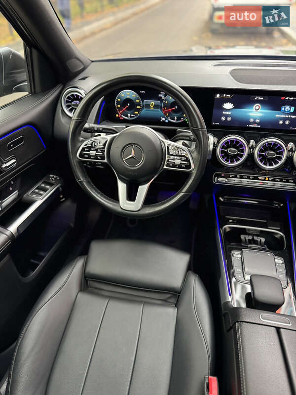 Внедорожник / Кроссовер Mercedes-Benz GLB-Class 2022 в Чернигове