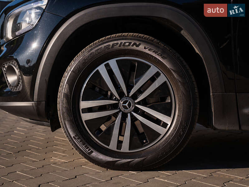 Позашляховик / Кросовер Mercedes-Benz GLB-Class 2019 в Луцьку