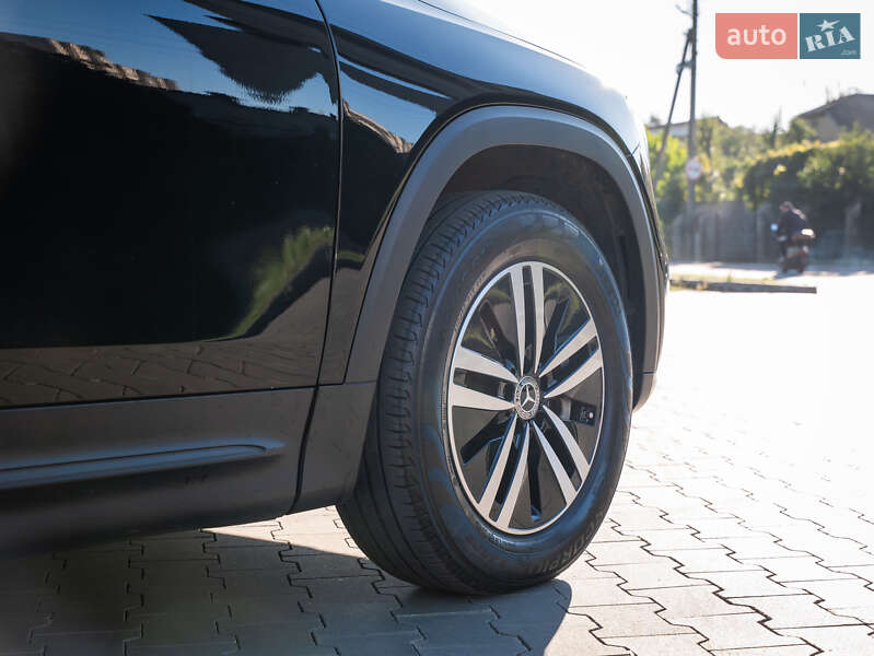 Позашляховик / Кросовер Mercedes-Benz GLB-Class 2019 в Луцьку