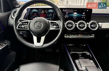 Внедорожник / Кроссовер Mercedes-Benz GLB-Class 2021 в 