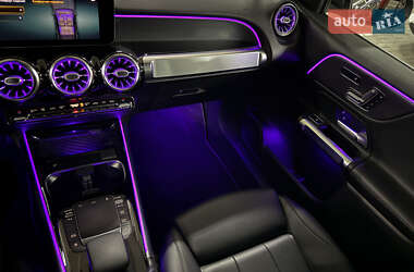 Внедорожник / Кроссовер Mercedes-Benz GLB-Class 2021 в 